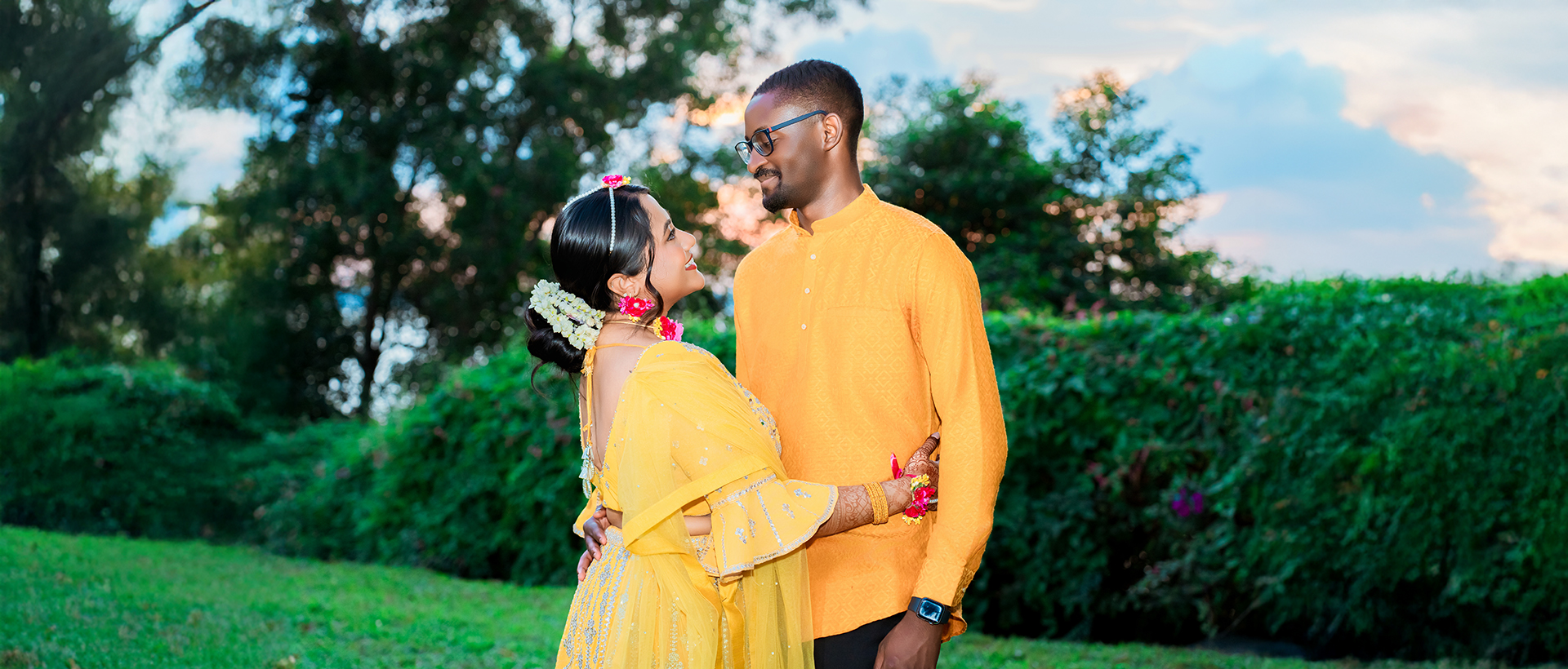 DSC01801 -Dr. Dr.Manasvini & Onuche Haldi & Mehendi (1)